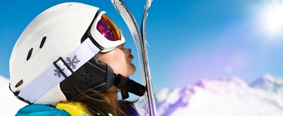 Sicher Skifahren: Welche Versicherungen brauchen Wintersportler?