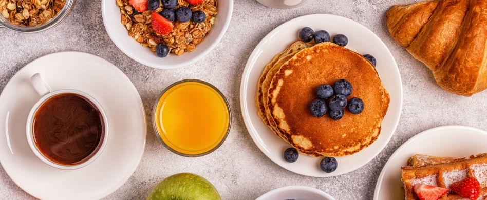 So vermeiden Sie die größten Kalorienfallen beim Frühstück