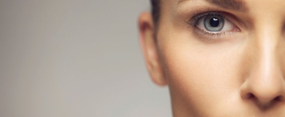 Wenn das Augenlid zuckt: Ursachen und Behandlung von Augenzucken