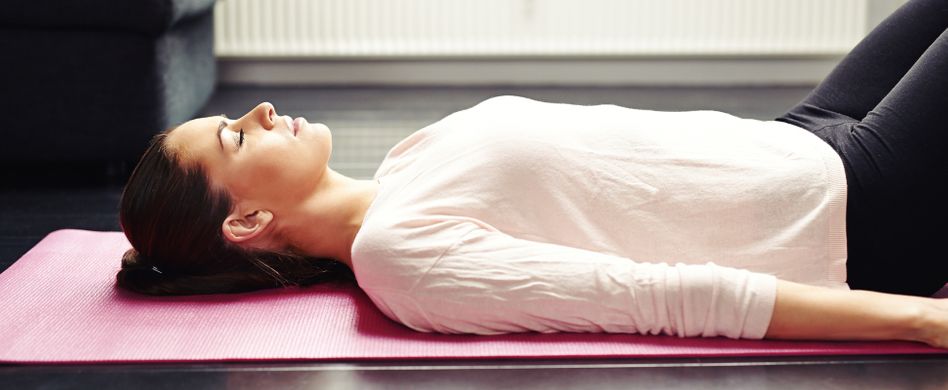 Yoga zum Einschlafen: Drei Übungen für eine ruhige Nacht