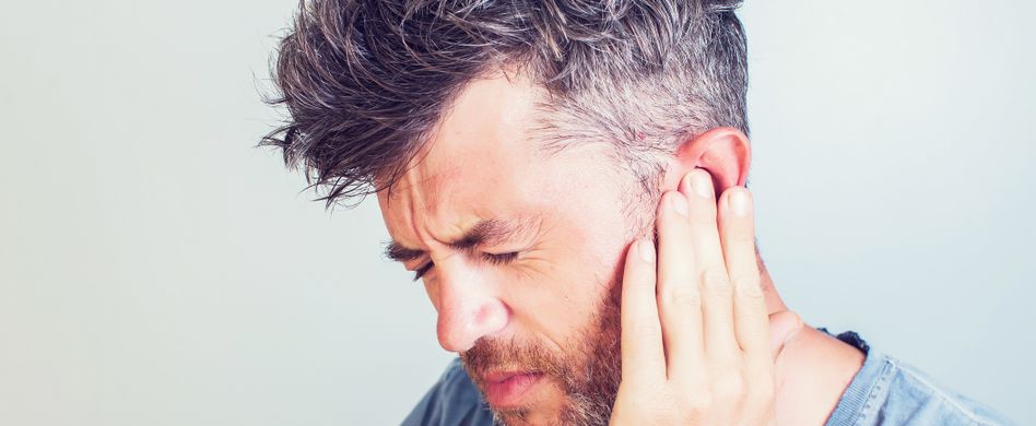 Zahnschmerzen, die zum Ohr ausstrahlen: Was steckt dahinter?