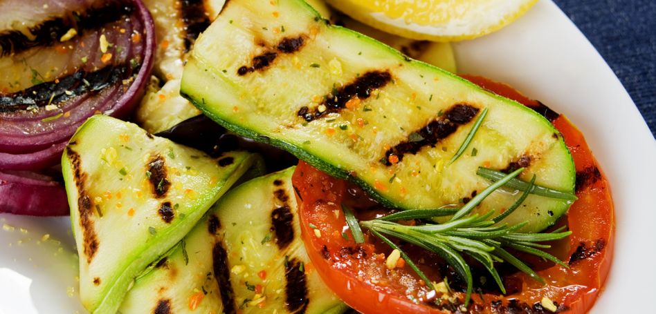 Zucchini grillen → Lesen Sie 7 Tipps zur leckeren Grillbeilage